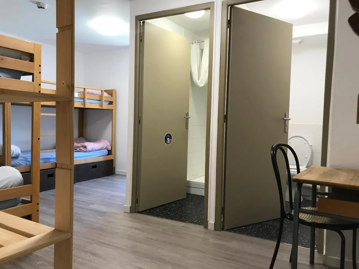 Auberge de Jeunesse HI Serre-Chevalier La Salle-les-Alpes 0*,